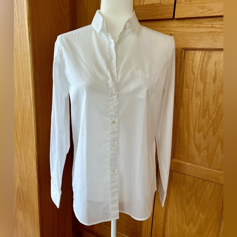 Alara white cotton blouse. L